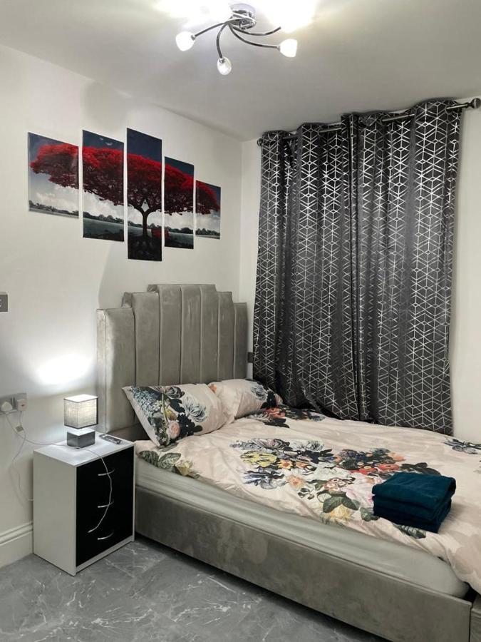 3 Bedroom Whalley Aparthotel بيرنلي المظهر الخارجي الصورة